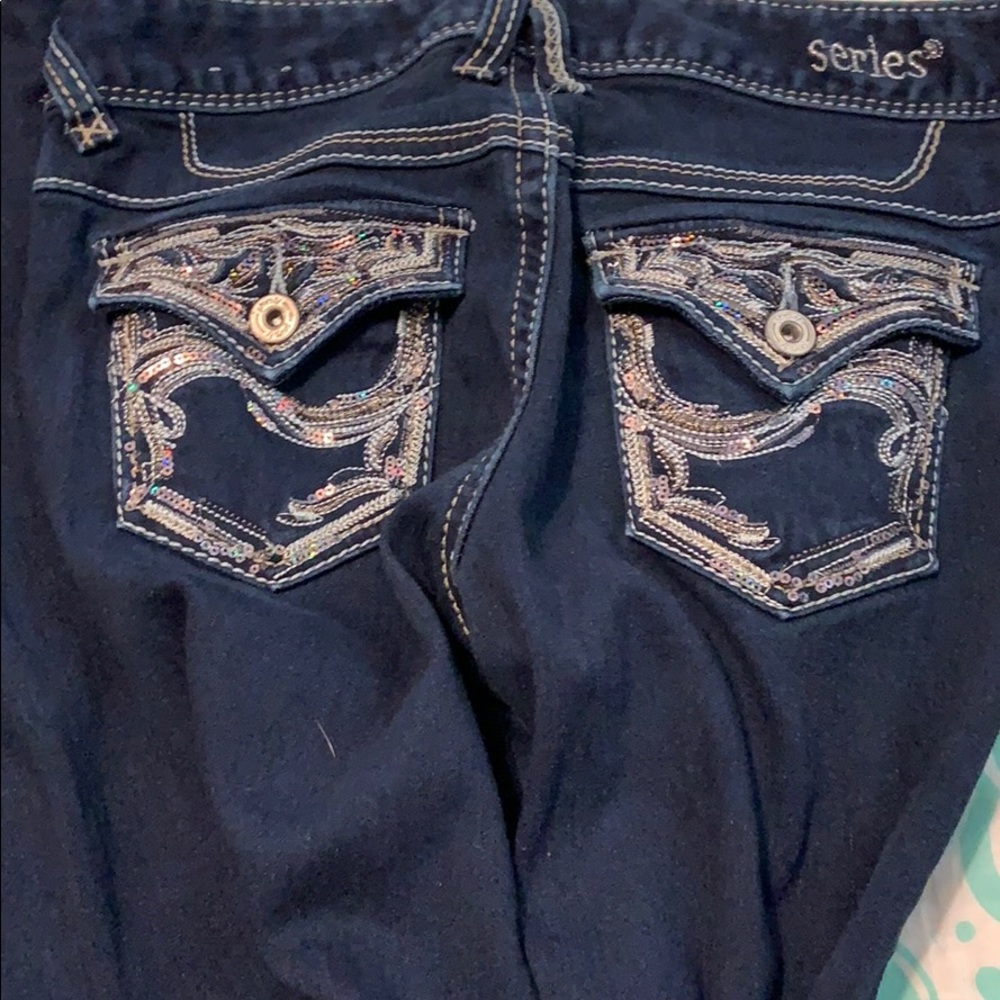 Jean - Picture 2 of 2